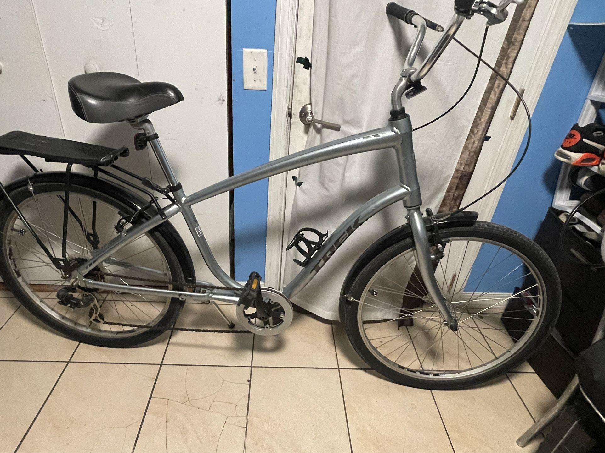 Trek Pure