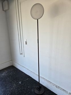 LED Floor Lamp