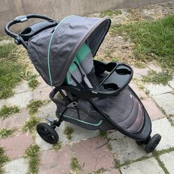 Stroller 