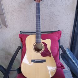 Guitar Like New 