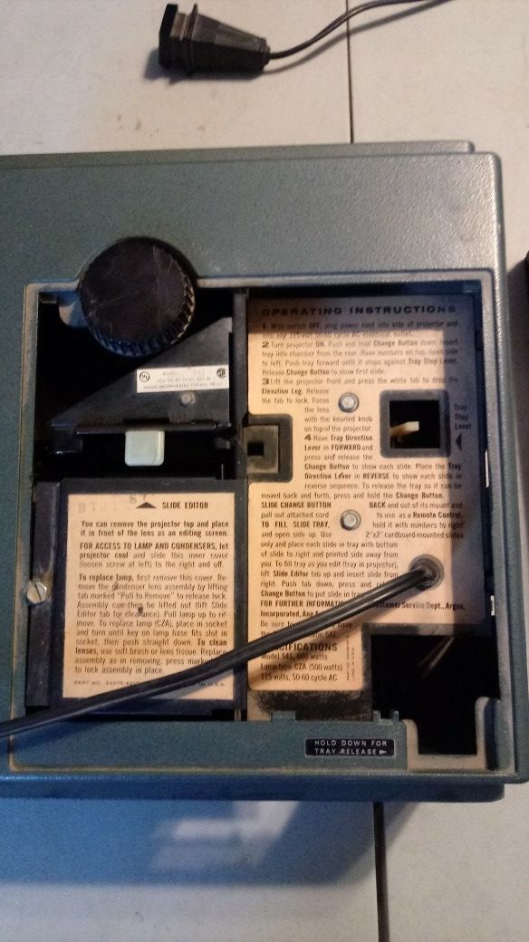 Argus 541 Automatic 35mm slide projector