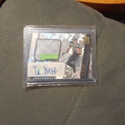 Dk Metcalf Rookie Autograph  /75. 