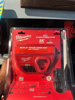 Milwaukee M12 Charger