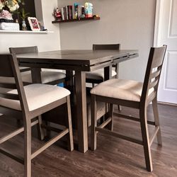Dining Set, 4 Chairs