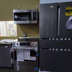 Brand New Set Bosch Refrigerator, Stove, Dishwasher And Microwave ✅ Financiamiento Disponible ✅