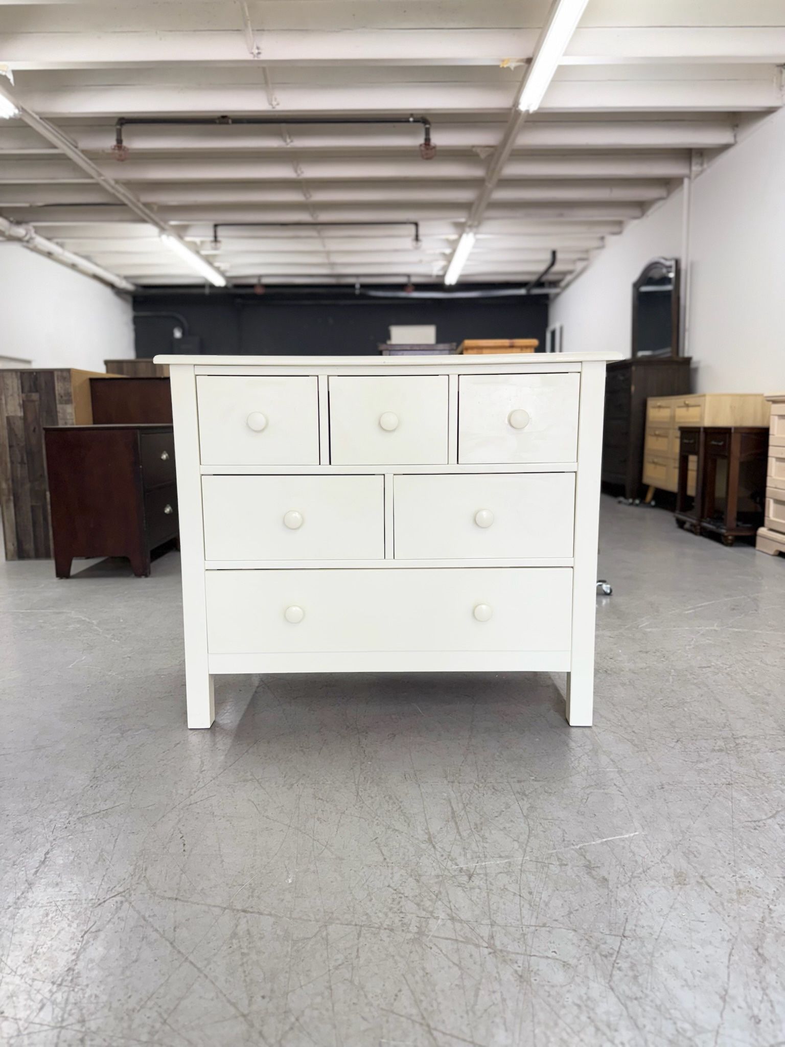 White Pottery Barn Kendall 6 Drawer Dresser