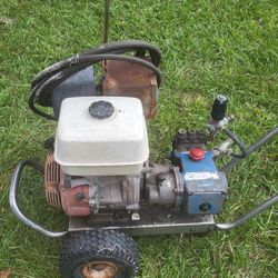 Cat Pum Pressure Washer 