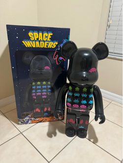1000% Bearbrick (Space Invaders)
