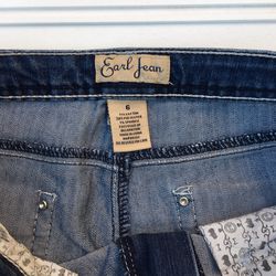 Earl Jeans Women's Slim Boot Light Wash Bling Back Pockets Size 6