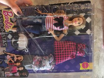 Rare everyday chic Barbie doll set! NEW