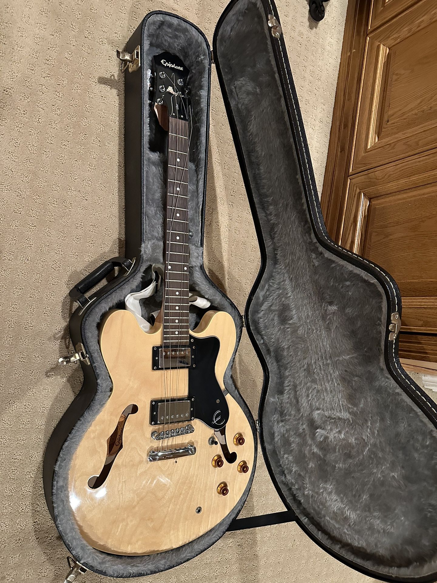 Gibson Epiphone Dot 335 Electric guitar Broken Headstock for Sale in ...