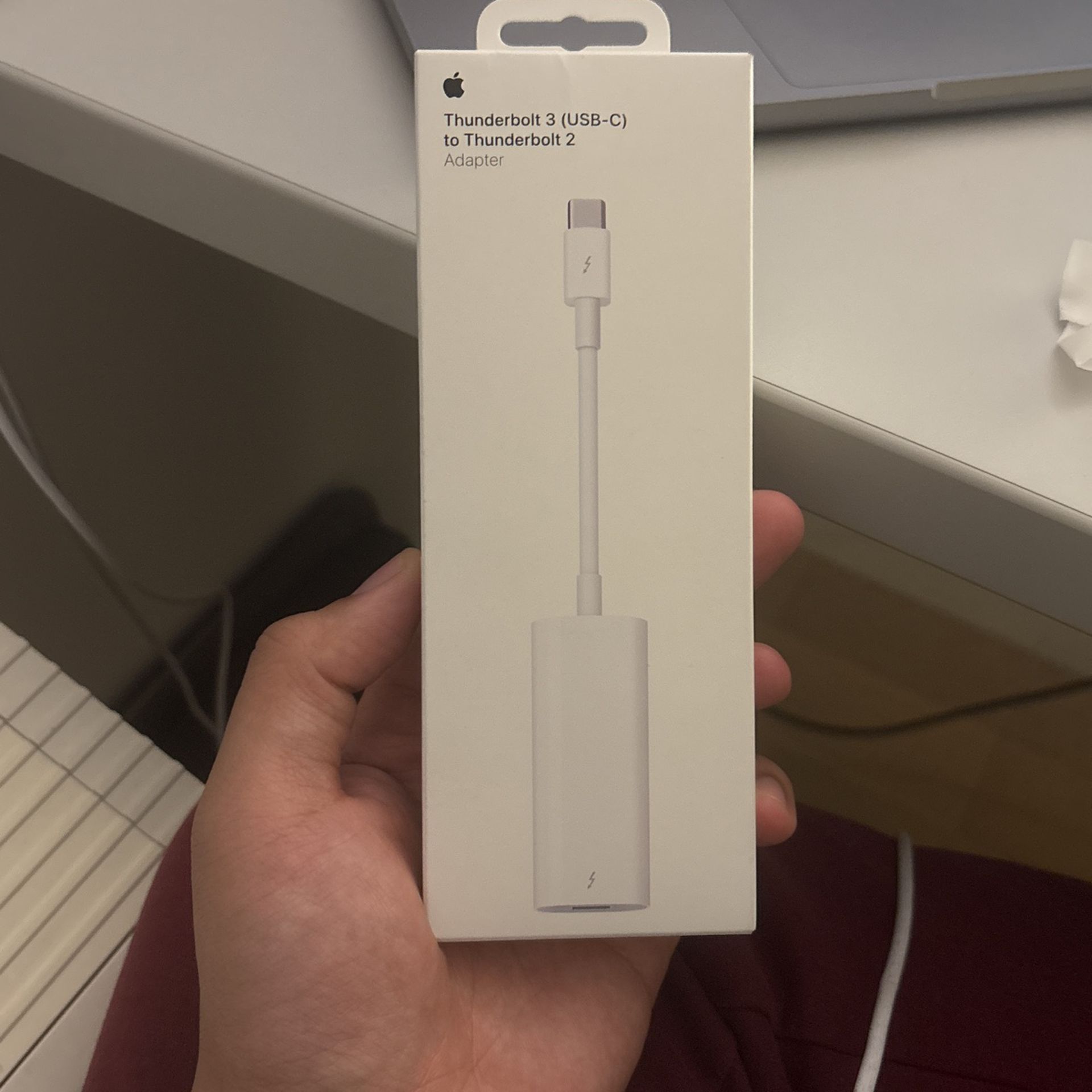 Apple Thunderbolt 3 (usb C) To Thunderbolt 2 Adapter