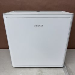 Vissani 25 pt. Dehumidifier up to 1,500 sq. ft. ENERGY STAR for Basement, Garage, or Wet Rooms in White