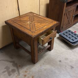 Nice Very Thick Hardwood End Table With Drawer