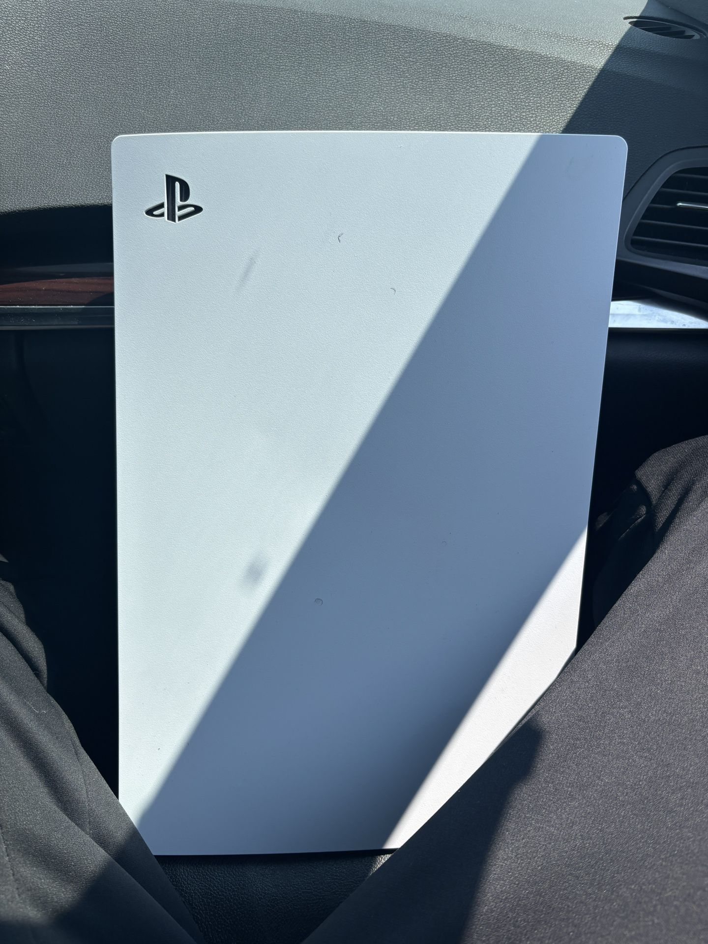 Playstation 5 Digital edition (With Controller and cords)