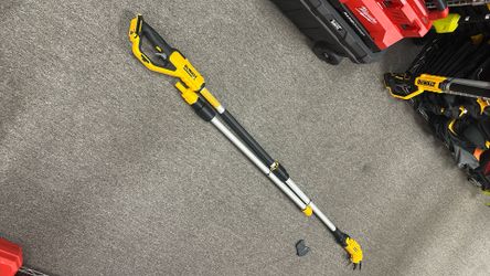 DEWALT 20-Volt MAX 1 -1/2 in. Capacity Cordless Battery Powered Pole Pruner (Tool Only)