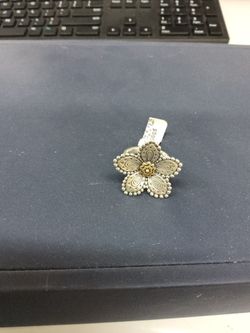 James Avery Retired "Beaded Festive Flower" statement ring