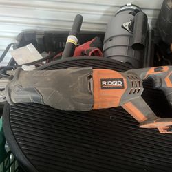 RIDGID 18 V X4 Reciprocating Saw