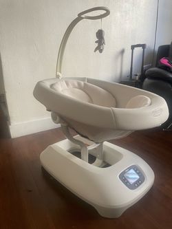 Graco electronic baby swing