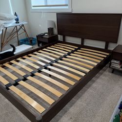Dania Juneau Queen Bed frame
