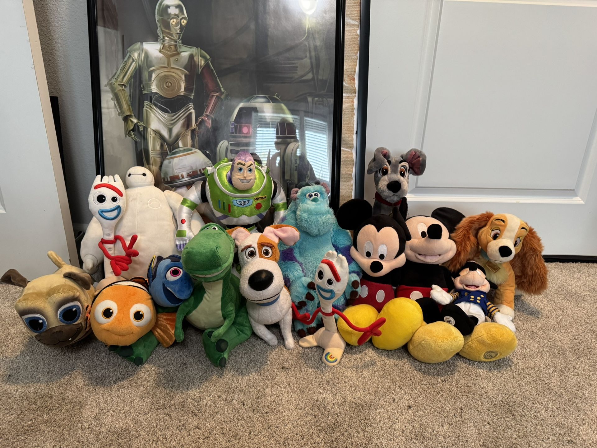 Disney Stuffed animals Bundle
