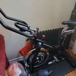 Bladez Fitness Stratum GS