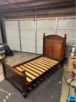 2 Twin beds made in USA (all wood)