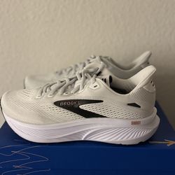 Brooks Ghost 18
