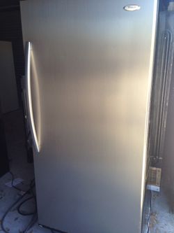 Whirlpool stainless steel refrigerator