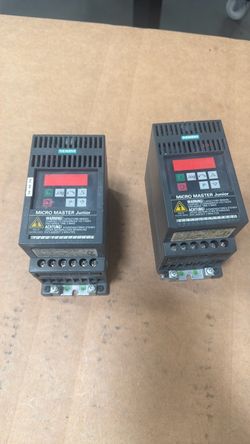 Siemens MICRO MASTER Junior Variable Frequency Drive (VFD), bearing the part number 6SE9113-7JA13.