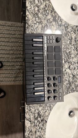 Akai MPK mini & Akai MPD218