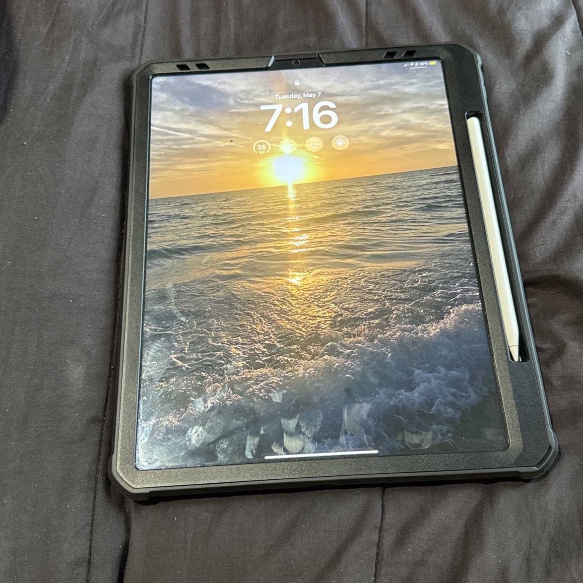 iPad Pro 12.9-inch 6th Generation/ Silver 