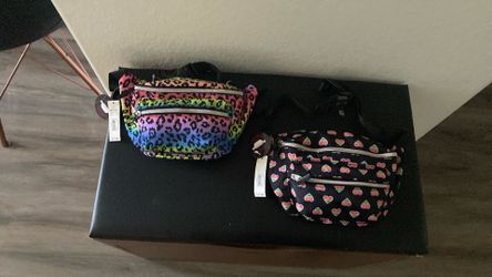 Fanny packs