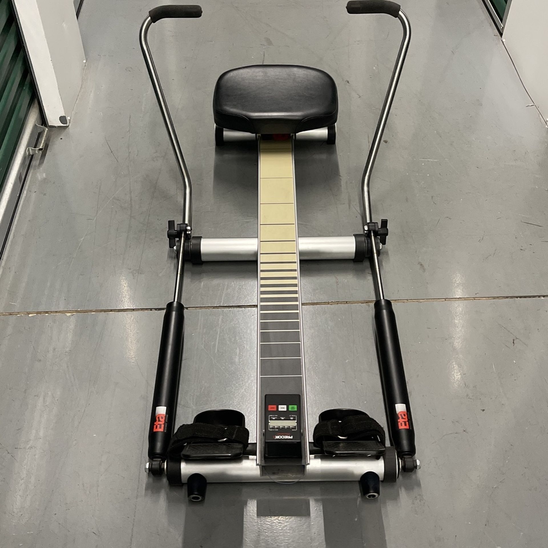 Precor 615e Rowing Machine