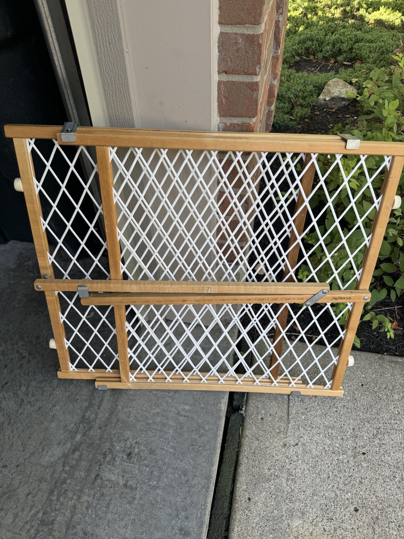 Evenflo Adjustable Pet or Child Gate in good shape!
