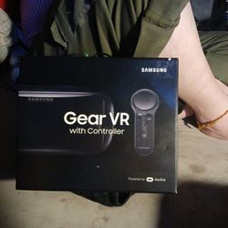 Samsung Gear VR with Controler Powerd By Oculus 