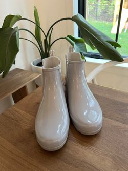 hunter rain boots
