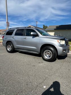 2011 Toyota Sequoia