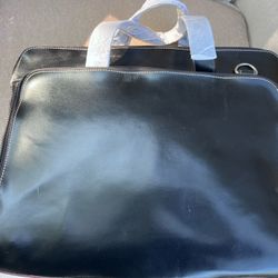 Never Used Samsonite Briefcase