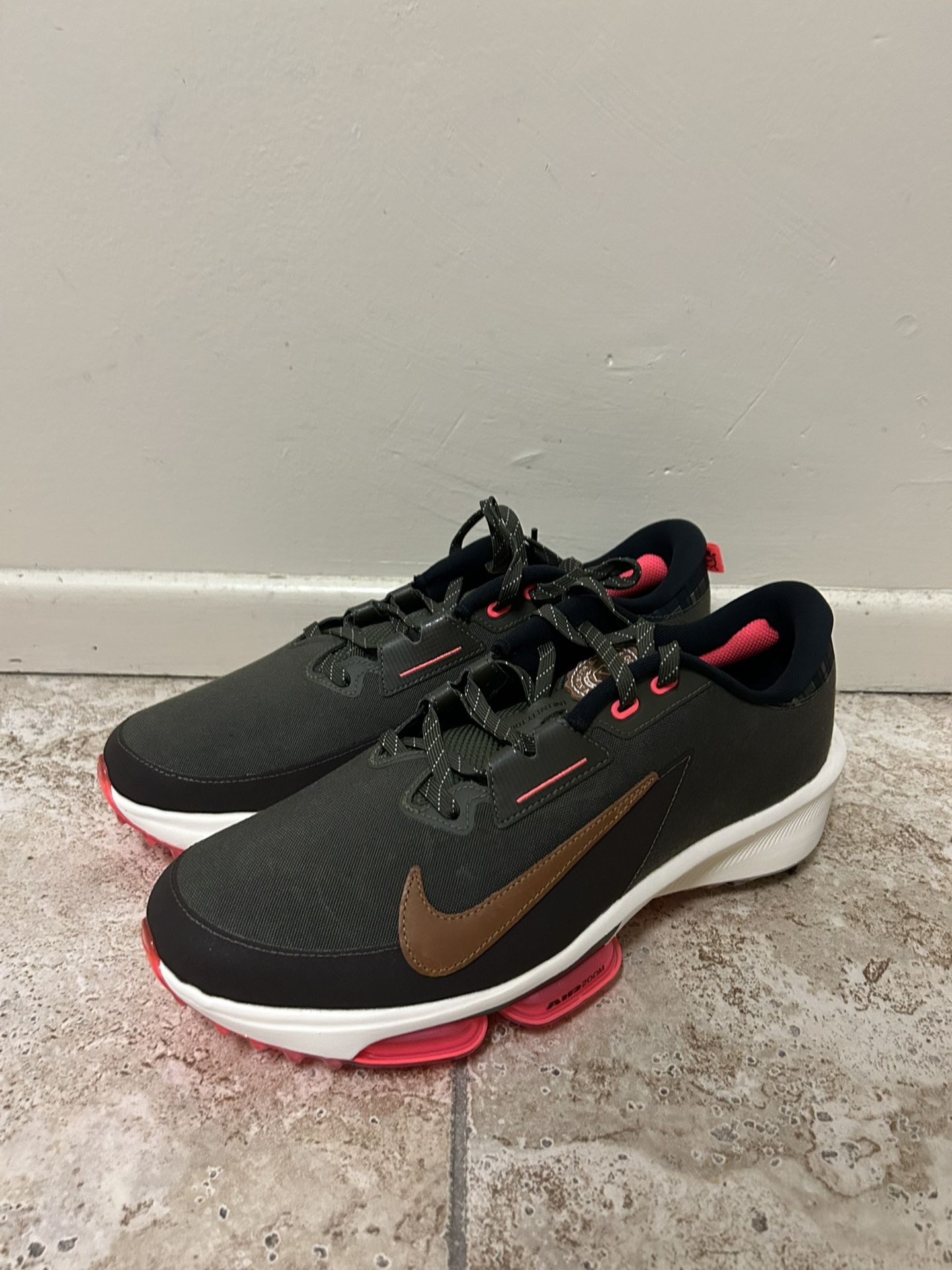 Nike Mens 11.5 (WIDE) Zoom Infinity Tour 2 NRG Golf Shoes Cargo Khaki FQ8325-300