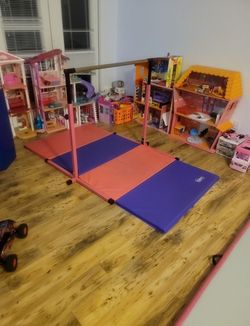 Single Gymnastics Bar