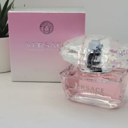 Versace
 
Bright Crystal Eau de Toilette

1.7 fl 