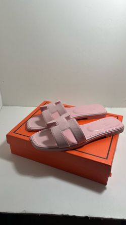 women’s sandals