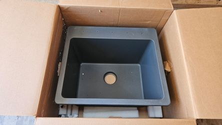 New Elkay Laundry Sink