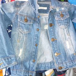 $8 kid's jacket size 3