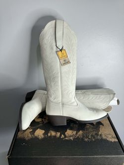 Womens Ariat Boots Sz 6