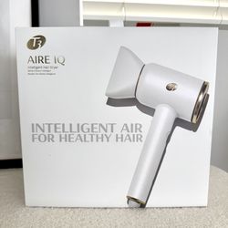 *NEW IN BOX* T3 Aire IQ Hair Dryer 