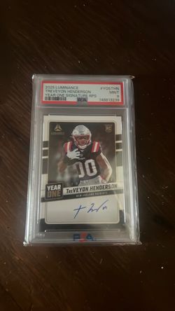 TreVeyon Henderson 2025 Luminance Year One Signature RPS RC PSA 9