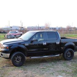 Ofrezcan Por Ella. 4k O TRADE.