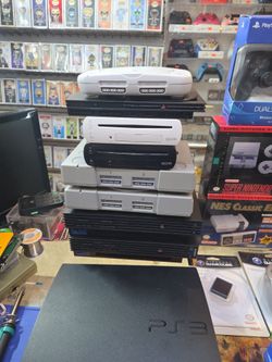 CG Video Games Tampa Mall lot of games and console avíable today